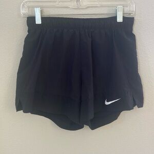 Black Nike shorts